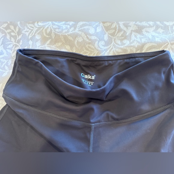 Oalka Athletic Yoga Leggings Size Large - Picture 2 of 5